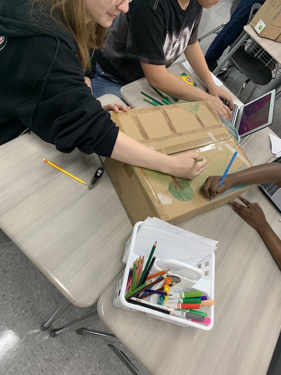Tina Boehm (@lv2rdboehm) on Twitter photo It’s a brainstorming kind of day…what makes a person healthy? Depicted in pictures on a box. They have really great ideas and depictions! @MitchanerNPHS <a href="/VoelzJames/">New Palestine High School</a> @SouthernHancock It’s a brainstorming kind of day…what makes a person healthy? Depicted in pictures on a box. They have really great ideas and depictions! @MitchanerNPHS <a href="/VoelzJames/">New Palestine High School</a> @SouthernHancock