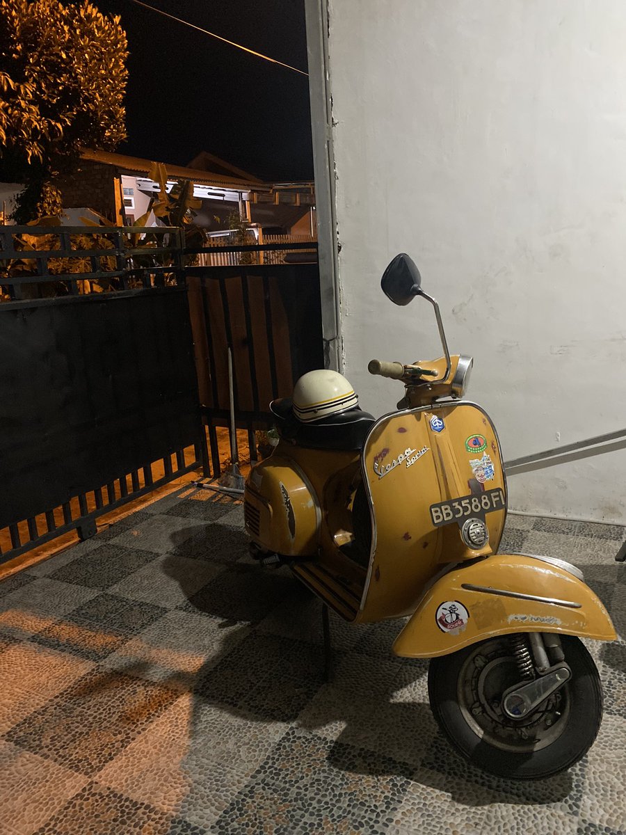 Ga tau knp jadi ank vespa