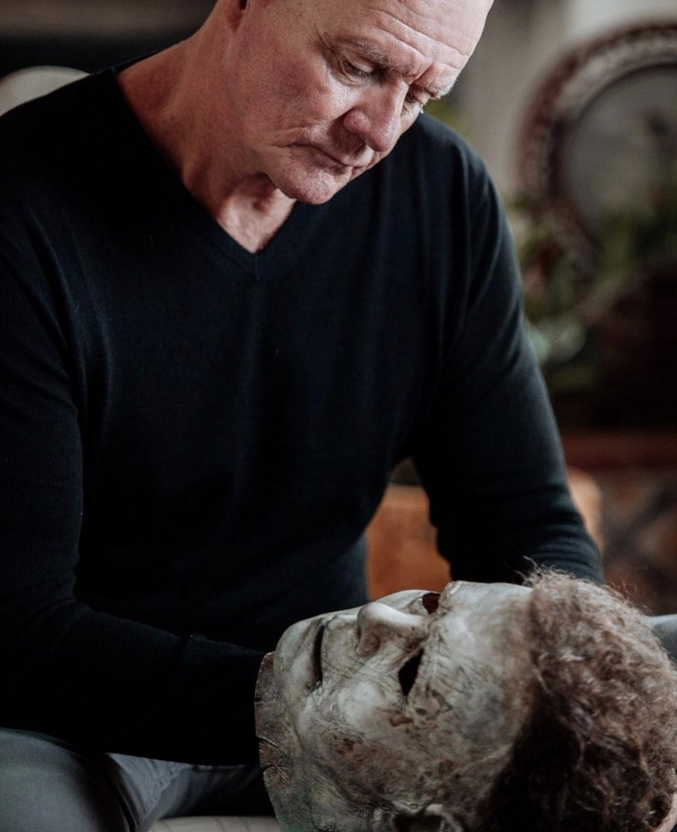 HalloweenVerse's tweet photo. James Jude Courtney #MichaelMyers #Halloween #HalloweenVerse https://t.co/cuGONAZWKR