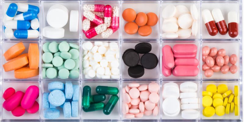 cselreston's tweet photo. No esperes a quedarte sin medicación 💊 
Pregunta en tu farmacia, revisa tu tarjeta electrónica… cuándo caduca tu medicación y pide cita con antelación para su renovación, quizás haya que solicitar también analíticas, pruebas complementarias…
#DerechosYObligaciones 
#Medicacion https://t.co/ltW9imV695