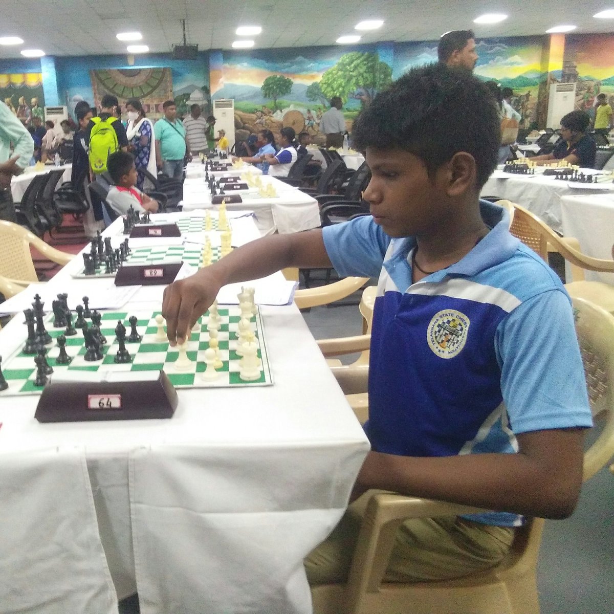luckychess's tweet photo. #NewProfilePic https://t.co/ZGTScXsFaU
