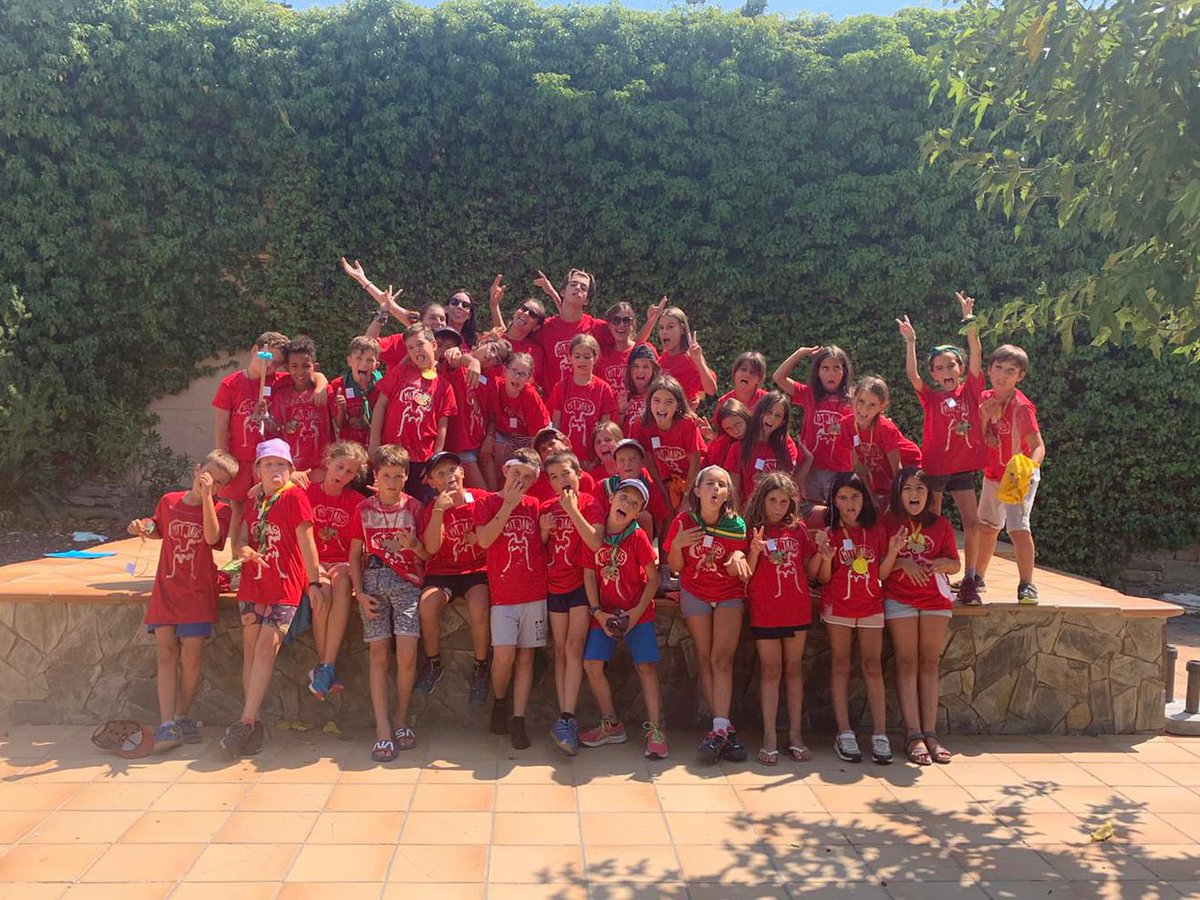 Esplai Els Xulius tweet media