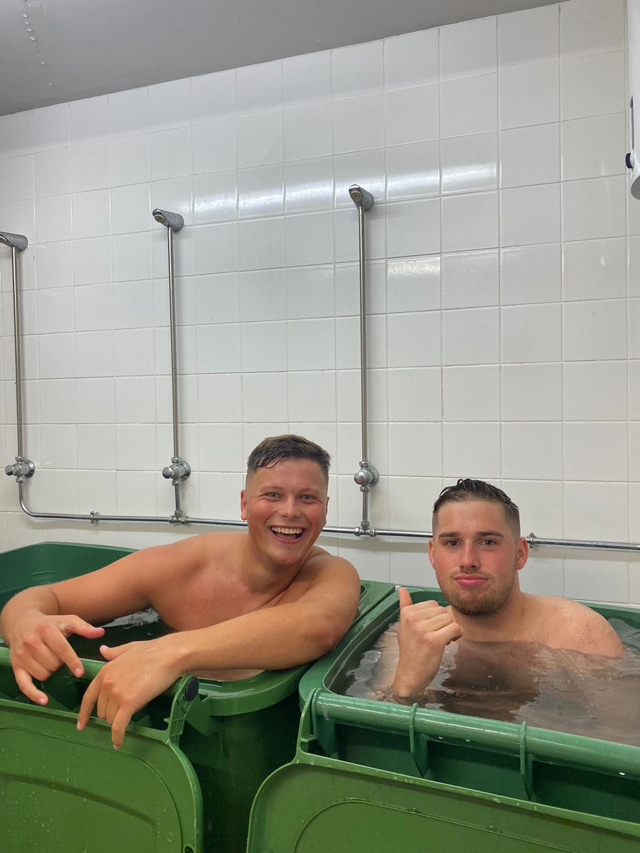 EdinCollegeFC's tweet photo. Here’s Morgan and Guvs recovering with an ice bath after #ECFC beat Stoneyburn 5-1 at home last night, leaving us top of the league with two wins from our first two games. 

Goals from Sneddon, Kay (2), Ramage and Abubker. https://t.co/0wsdVCMrOT