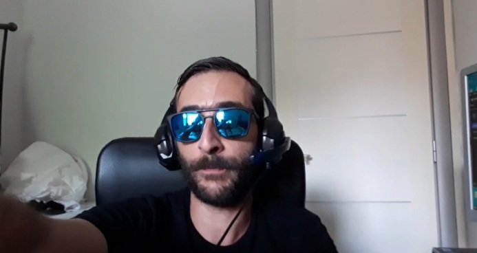 writermatts's tweet photo. UN PO' DI TRASH: Guarda la mia nuova live Twitch

https://t.co/8M0ObkscTR

#justmatt #twitch #twitchitalia #twitchaffiliate #twitchstreamer #streamer #justchatting #streamersunite #streamers https://t.co/FtjeO5GzfL