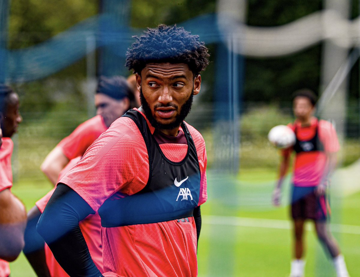 LfcTaa66's tweet photo. Latest Liverpool News:
Jota till 2027 ✅
Keita New contract?
Joe Gomez long term contract? https://t.co/3GkcTOFqGS