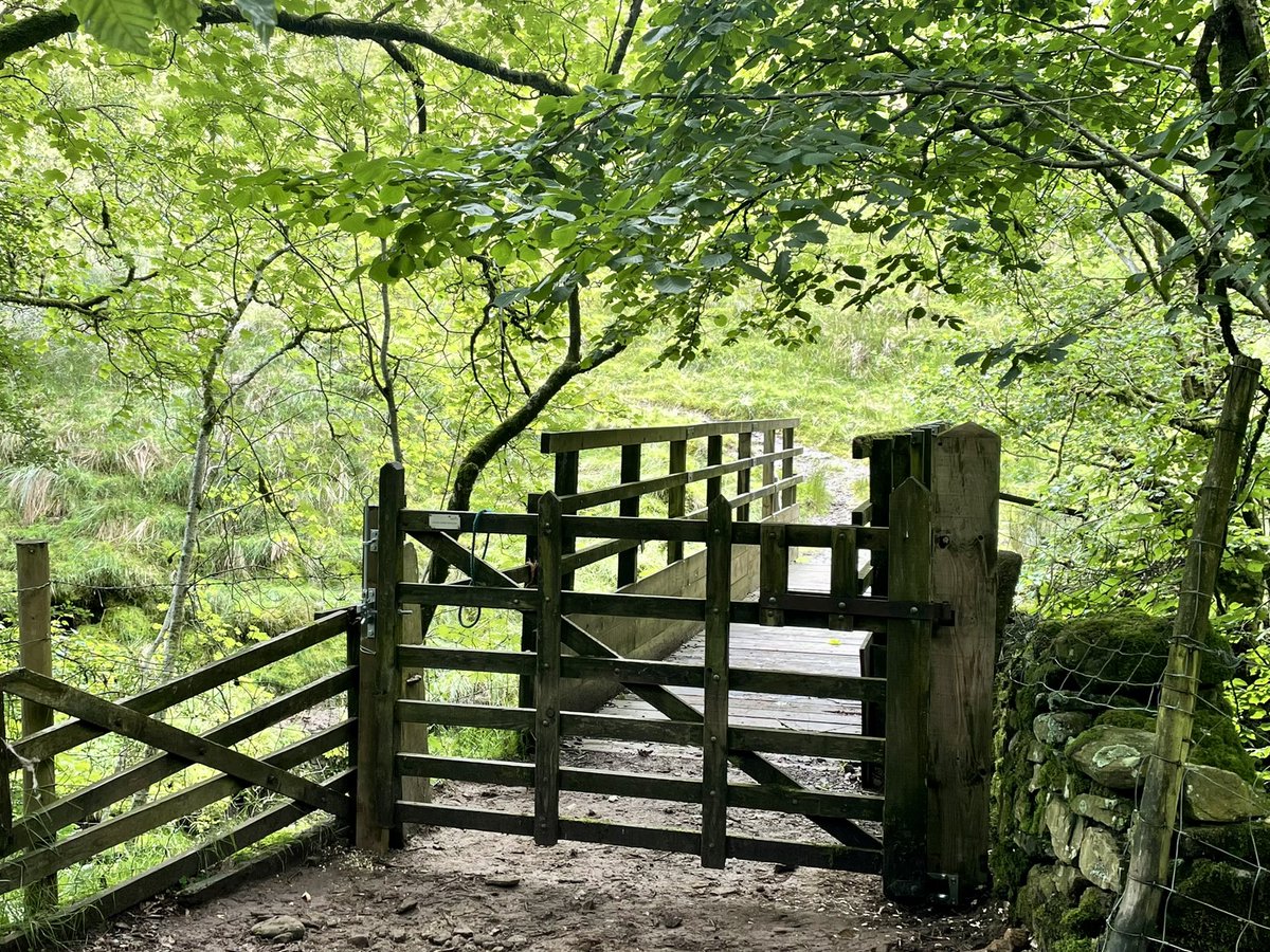 ciaranmonaghan's tweet photo. Bridleway gate rehung in #uldale on today’s @yorkshire_dales #DalesVolunteers session https://t.co/5zbUYiNzT9