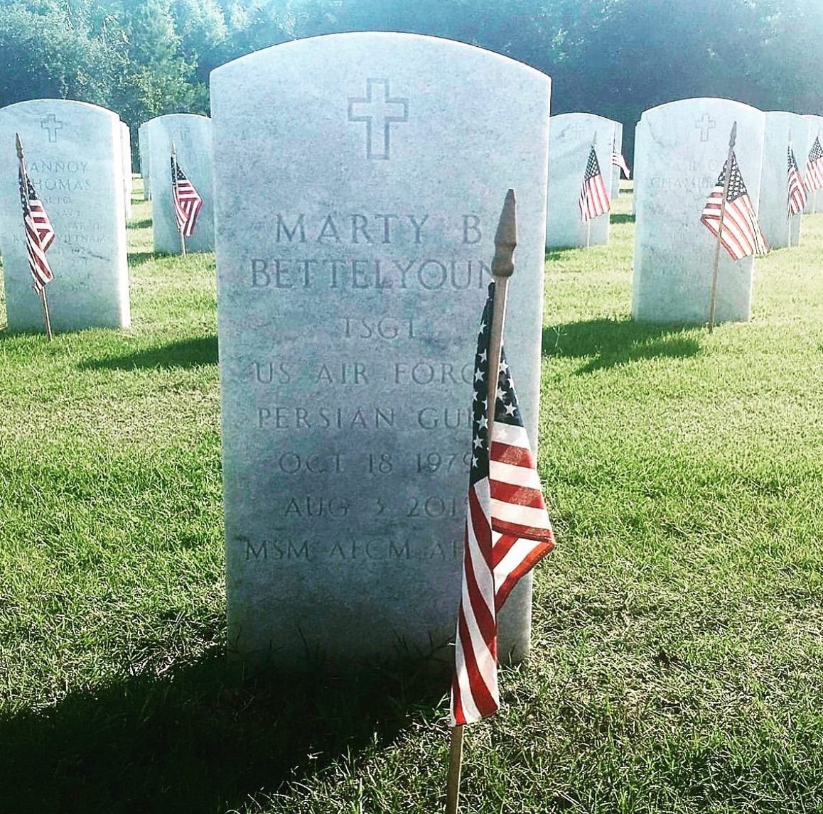 op_hawkeye's tweet photo. 8.3.2015 ~ TSgt Marty Bettelyoun πΊπΈ
#OpHawkeyeRemembers #MartyBettelyoun #22ndSTS #321STS #24thSOW #720thSOS #CCT #combatcontroller #FirstThere
π https://t.co/9wJGh0w1Kn
π https://t.co/8dVBxD5Xe2
π https://t.co/Yl82tdcCTp
π° https://t.co/EF9qLYSSi1
π° https://t.co/IuMPQbjDww https://t.co/Kd4BMEXXhU