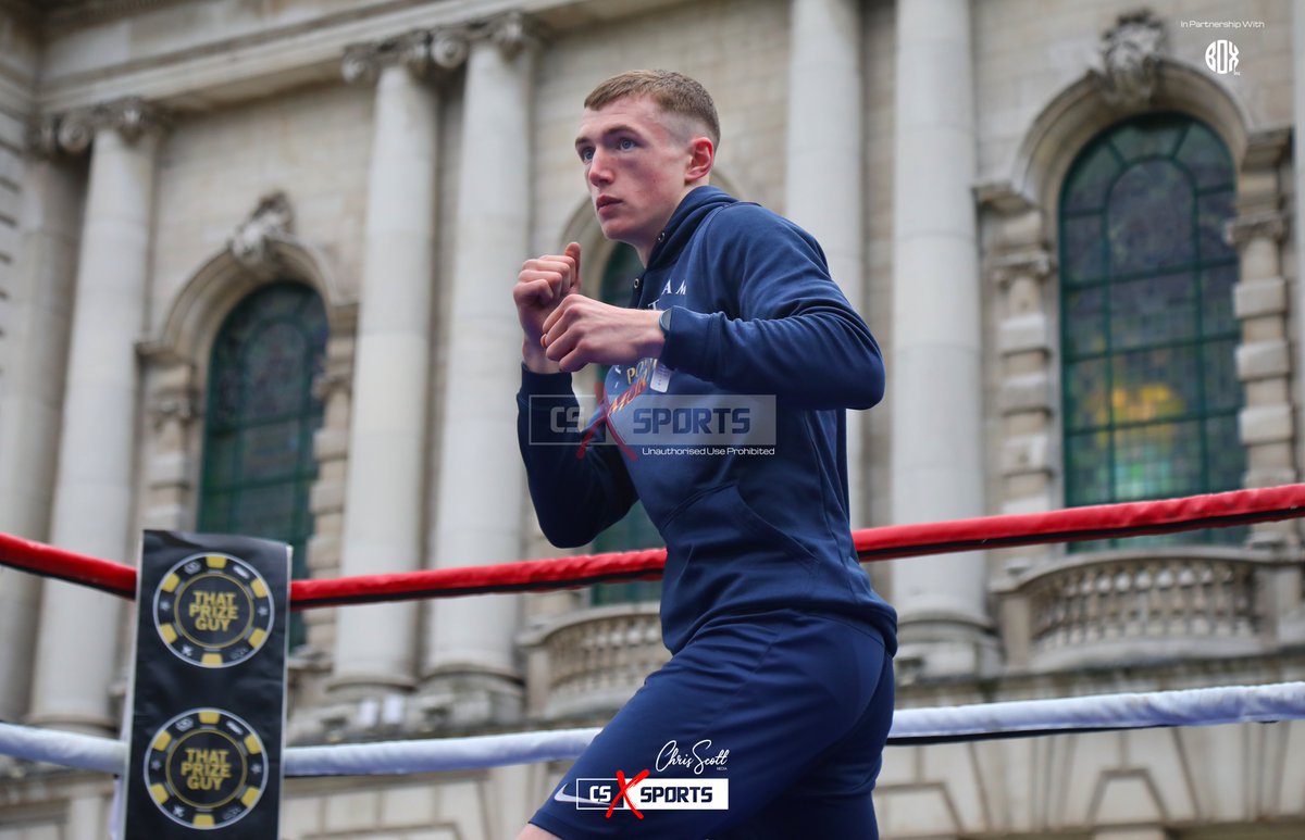 TenchuSports's tweet photo. 🥊 
@ColmMur86696653 at the Conlan Boxing workout at Belfast’s City Hall. 

📷 © @ChrisScottPics • @CSXSports

#ColmMurphy #MHDPromotions #ConlanBoxing #CSXSports #RMO #Belfast #SportsMedia https://t.co/vwbK4LYX95
