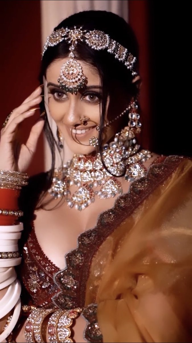 No but how is this LEGAL!? 🔥🥰  #AyeshaSingh #AyeshaXNeha