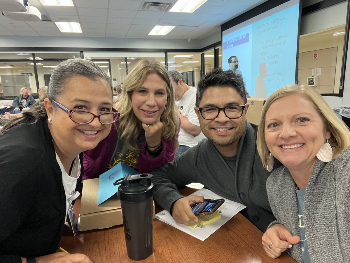 amosesteach's tweet photo. Mentorship training with these great leaders! #CaldwellCatsPride #WeAreCaldwell #YouBelongInMISD #MyMISD  #MISDLivesKind #SomosCaldwell #TupertenecesenMISD https://t.co/JTWyM5cSpr