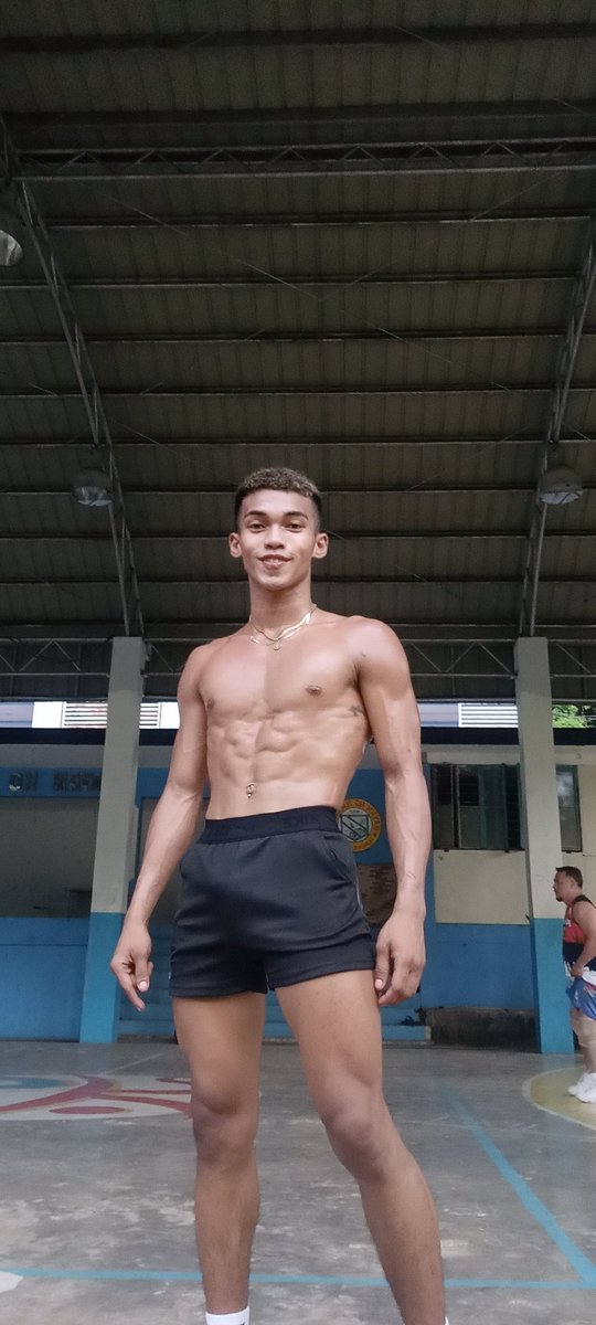 brownray01's tweet photo. Tamang flex lang https://t.co/kQIT5ysGUK