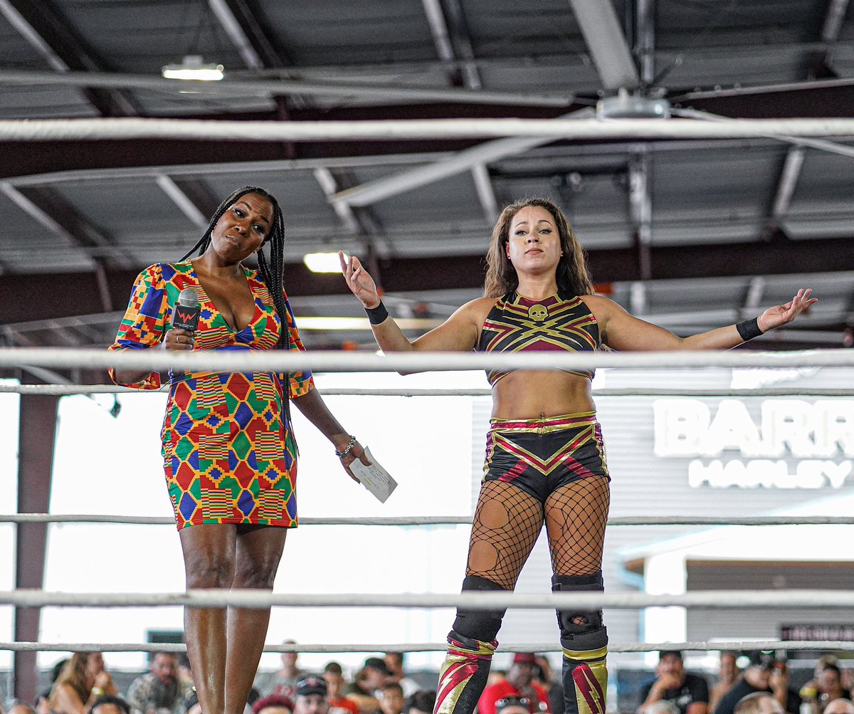 edwinc1017's tweet photo. ๐ธ @AylaTheFox @RockyRadley #SHINE73 #WomensWrestling https://t.co/8oL73HRPL9