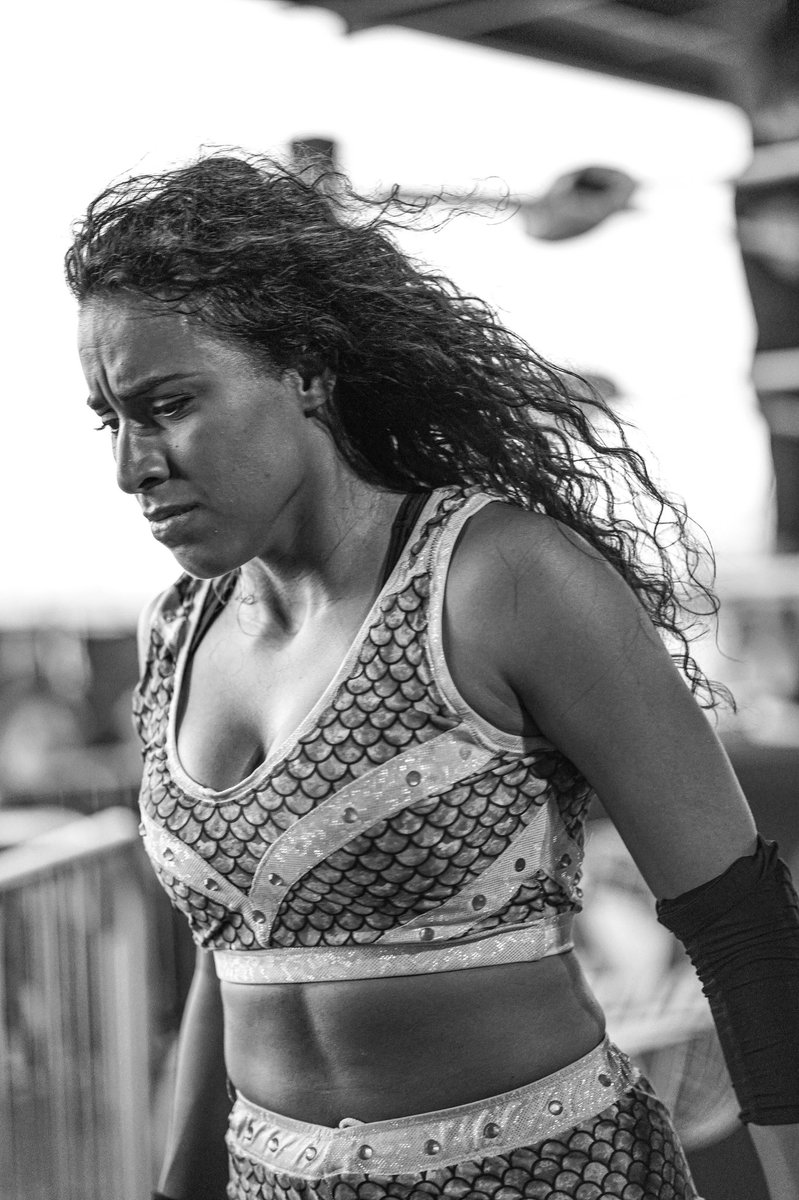 edwinc1017's tweet photo. ๐ธ @tiffanynieves_ #SHINE73 #WomensWrestling https://t.co/QdVAxkubNe