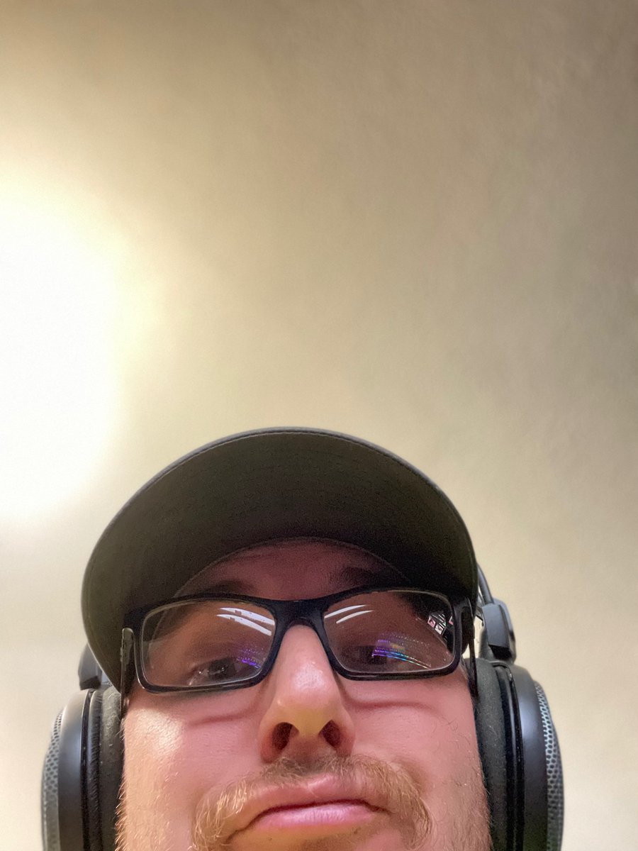 ItsDylanYo_Hzn's tweet photo. @CodyChaSsE @RogueXFPS https://t.co/JqPnPNpcNE