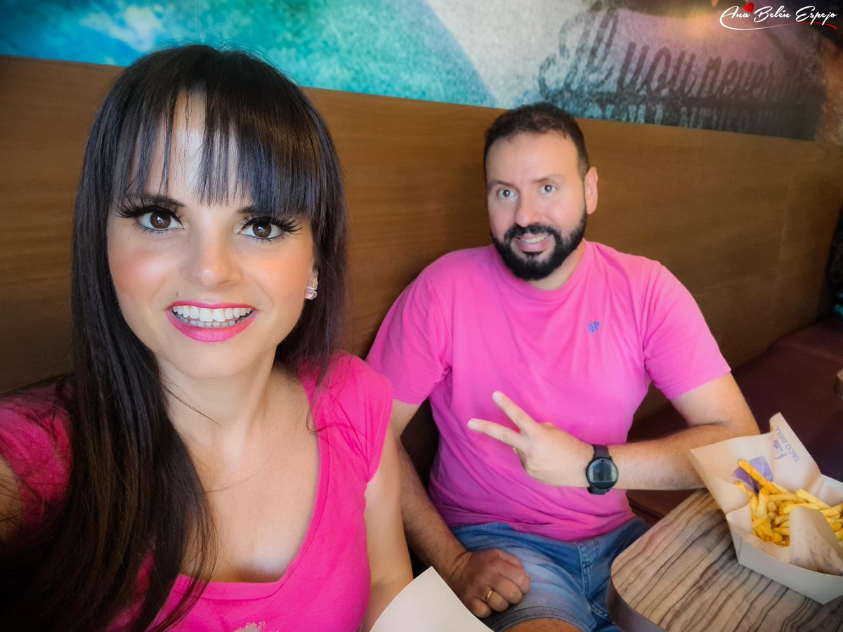 ❤️"Amo como ama el amor. 
No conozco otra razón para amar que amarte.
 ¿Qué quieres que te diga además de que te amo, si lo que quiero decirte es que te amo?" 
Fernando Pessoa❤️
<a href="/AndyLucasR/">Andy Lucas</a>
••
#love #happy #photooftheday  #copyrigth #picofdeday
#hairbrown #longhair #style