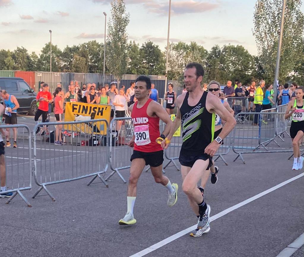 HaseebAhmad2's tweet photo. Very positive race after the tumble at the start when someone tripped me up! Superb guiding by @DSS123 Think I did 5 miles  in around 34 minutes but would’ve been quicker if I’d kept on my feet from the start, LOL! Great support and great course, although, tough up those hills. https://t.co/63h5zWP6DQ