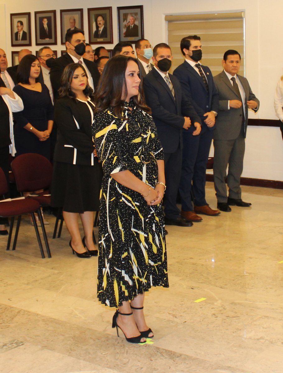 STJSonora's tweet photo. Como parte de la implementación de la Reforma Laboral en Sonora, el Pleno del Supremo Tribunal de Justicia tomó protesta a los 13 Jueces y Juezas que estarán encargados de los Tribunales Laborales que iniciarán operaciones en octubre próximo. 
https://t.co/XA775Hxcli https://t.co/9gVUosm6OJ