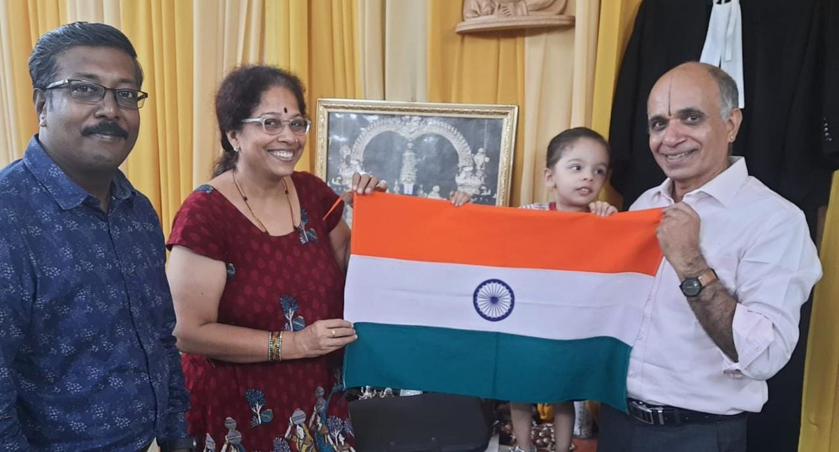 onlyvimal11's tweet photo. #azadikaamritmahotsav2022 #AzadiKaAmritMahotsav #UnionMF #UnionAMC #independenceday2022 @DhanilBalakris1 @hibhat @gpradeepk66 Proud to be an Indian https://t.co/GrgLZVCb1O