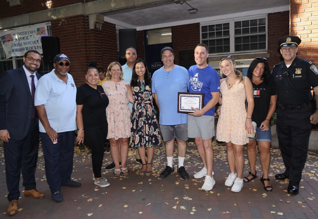 NorthEndONS's tweet photo. #NationalNightOut celebration at the Paul Revere Mall, ‘Prado’ #NorthEnd was a success! Thank you @bostonpolice, @MayorWu, all the elected/government officials, community leaders and neighbors for coming out and supporting an amazing celebration💙🫶🏻 https://t.co/Jh5YgcztvX