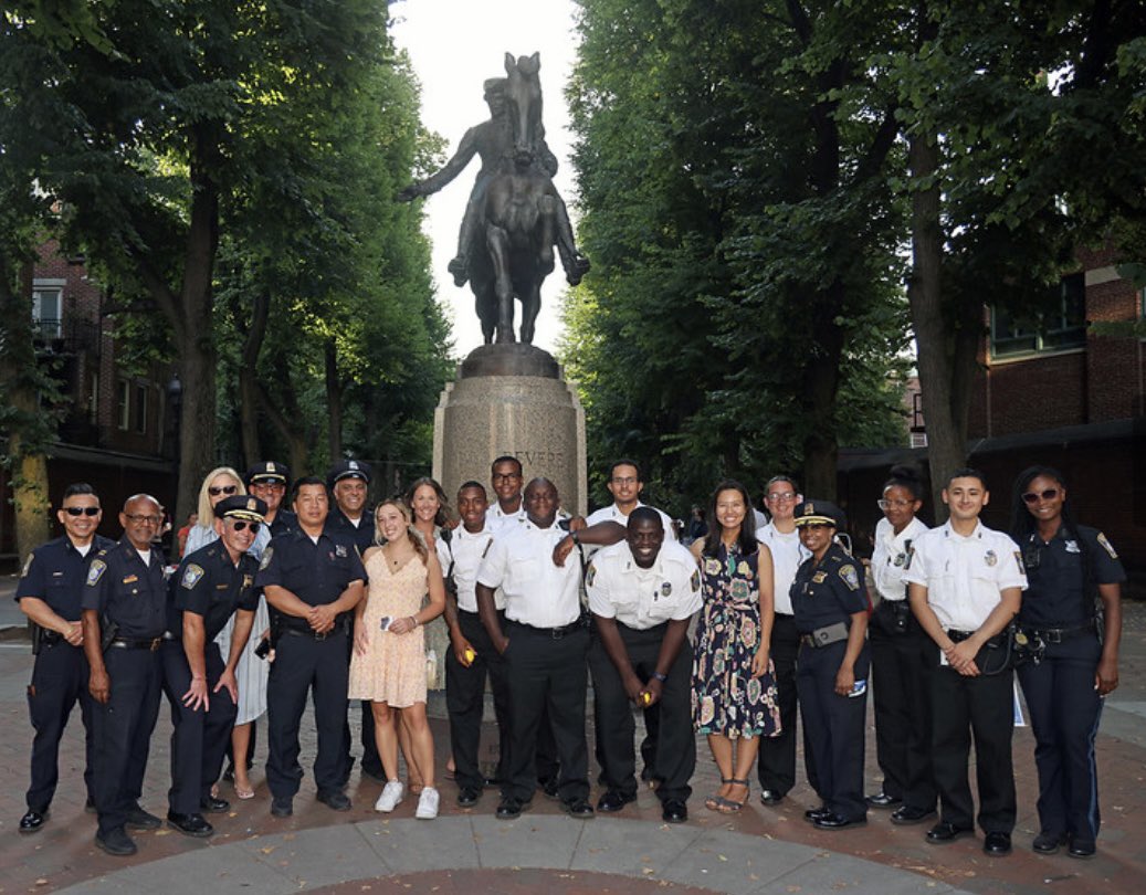 NorthEndONS's tweet photo. #NationalNightOut celebration at the Paul Revere Mall, ‘Prado’ #NorthEnd was a success! Thank you @bostonpolice, @MayorWu, all the elected/government officials, community leaders and neighbors for coming out and supporting an amazing celebration💙🫶🏻 https://t.co/Jh5YgcztvX