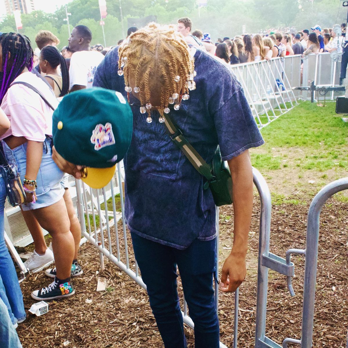 icyboy_'s tweet image. 🤘🏽