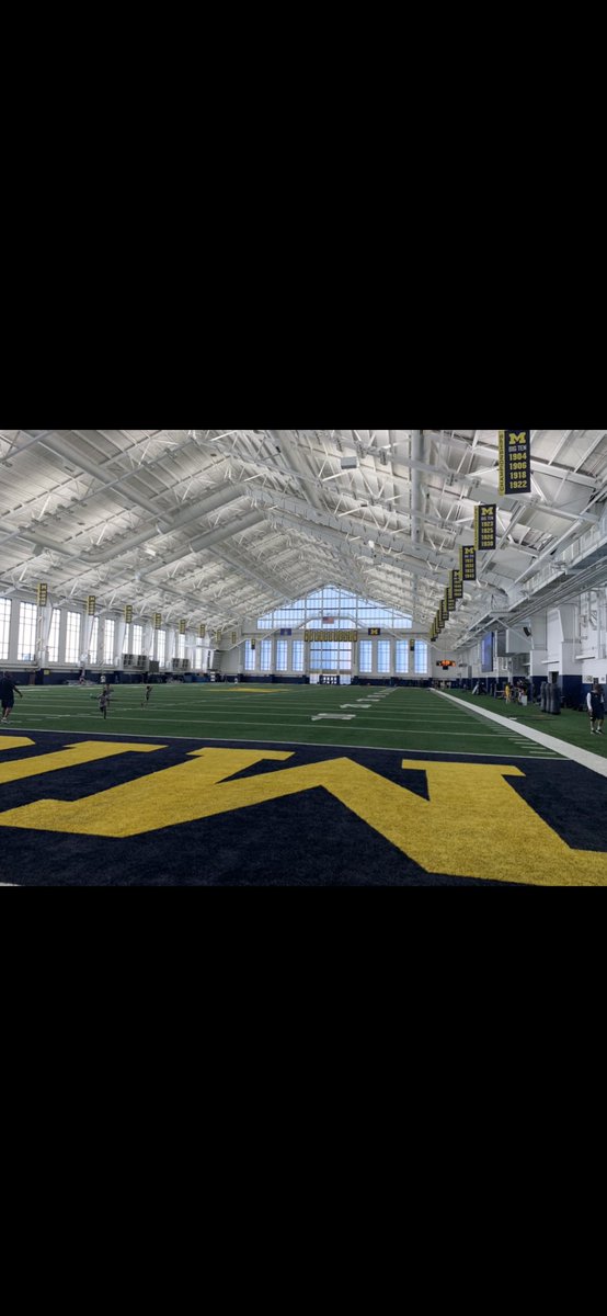 CoachHouston614's tweet photo. Columbus Boys at the Big House 〽️ https://t.co/ThIUpMVKsu