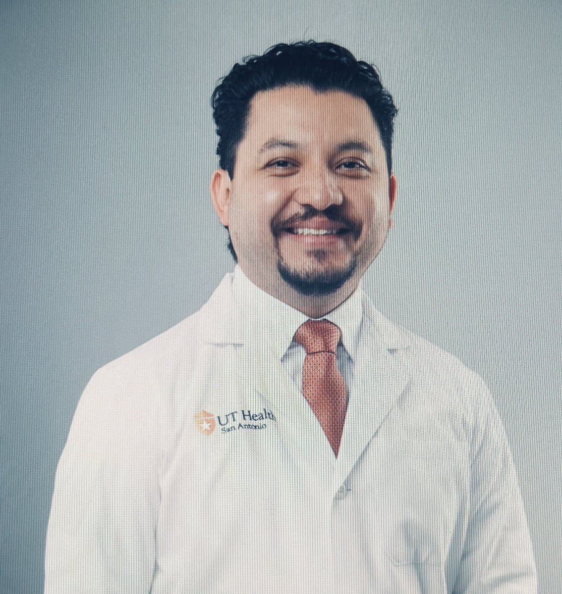 Looking like a decent person <a href="/UTHealthSARad/">UT Health SA Radiology</a> #IRDResidency #IamIR