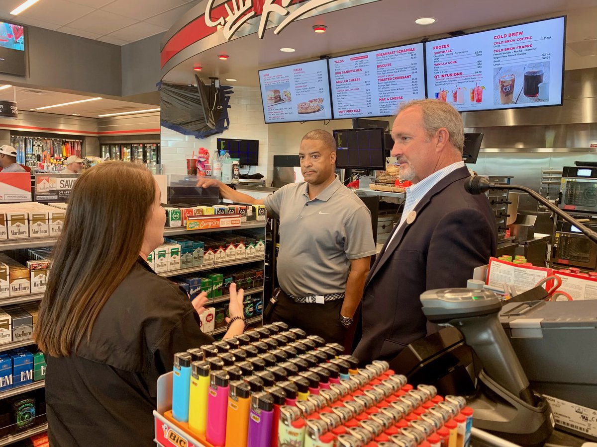 RepJeffDuncan's tweet photo. Great to check in with @QuikTrip in Clinton yesterday for a National Association of Convenience Stores tour. Thanks for showing me around! Convenience stores deal with a significant amount of federal regulation &amp; face unique challenges from labor shortages to supply chain issues. https://t.co/gse4uU5JO6