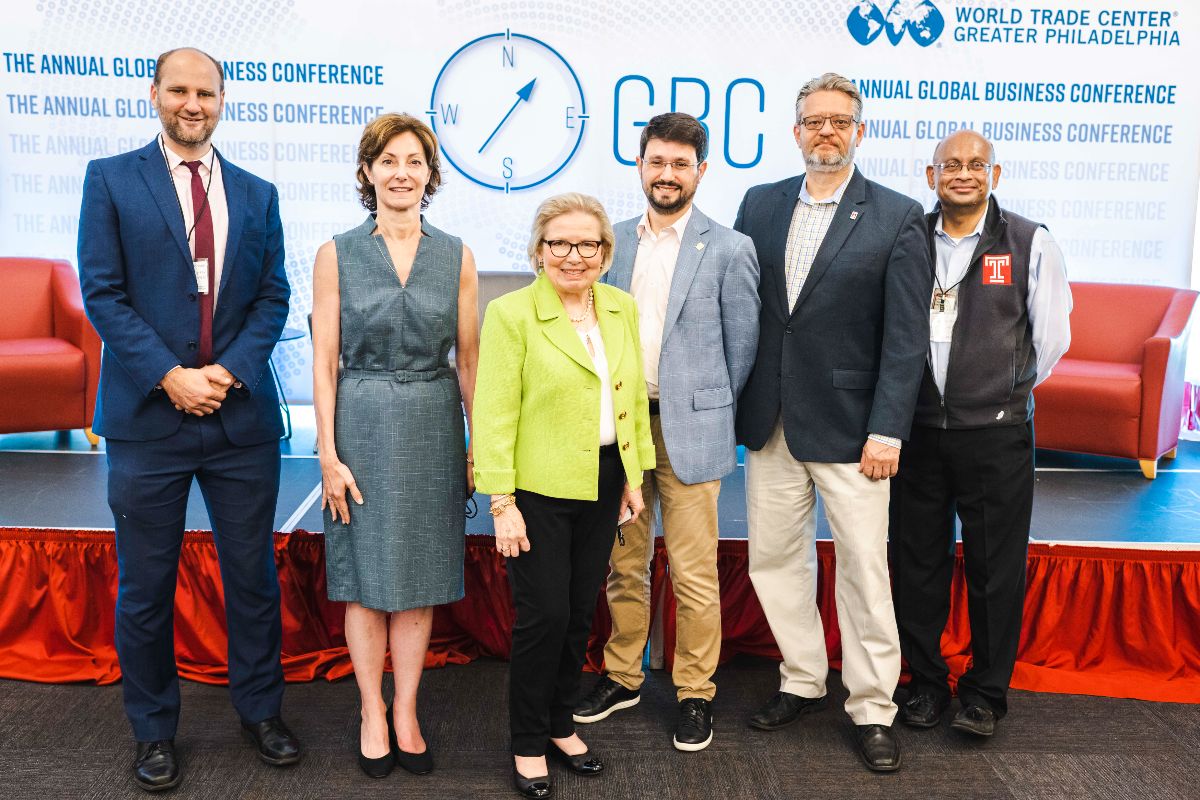 WTCPhila's tweet photo. After 13 years of dedicated time, Linda Conlin will transition out of her role as WTCGP President. She has made a huge impact in the organization that will be felt for many years to come.
Please join us in appreciation for all that Linda has done! ๐๐
#wtcgp #globalPhilly https://t.co/hniZAOVGmG