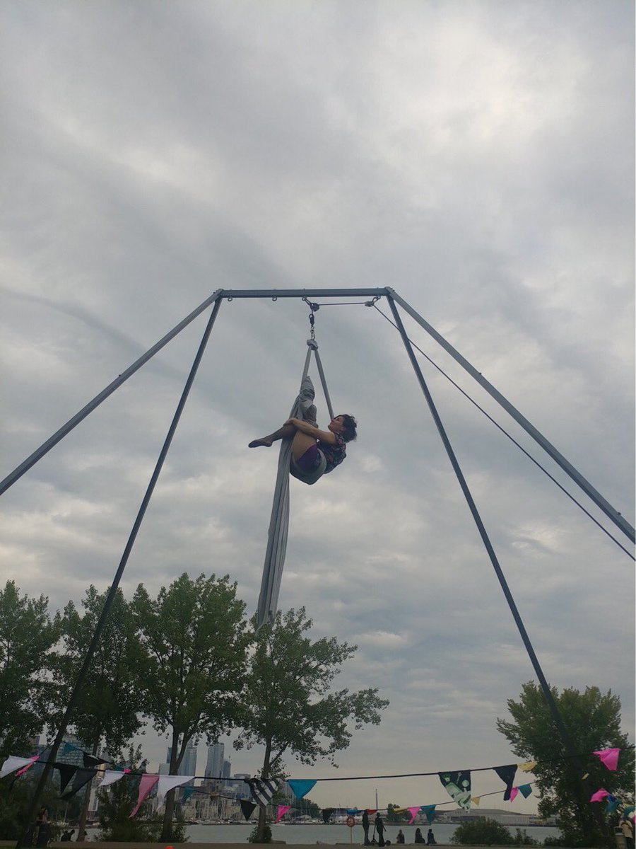HerciniArts's tweet image. A moment from last week @OntarioPlace

We are back tonight with Garden Fae 6-8pm 🧚🏼

🤞the weather holds