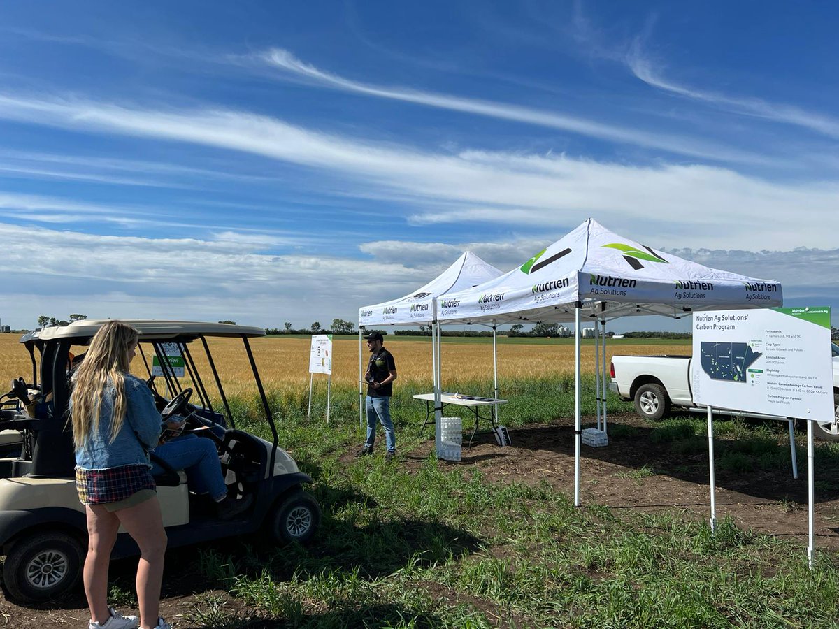 #FFEintheField stopping in at the <a href="/NutrienAgCda/">Nutrien Ag Solutions Canada</a> station for a discussion on Sustainability &amp; Digital Agronomy