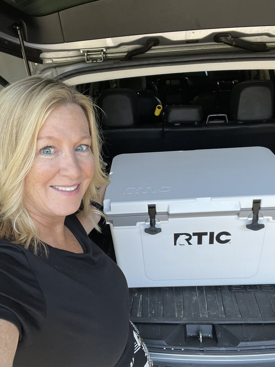 Elizabeth Krebs tweet media