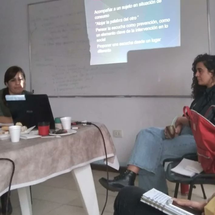 FaBraulio's tweet photo. En Monteros, con el Consejo municipal de Prevención de consumos problemáticos. Nuestro equipo de capacitación #CEPLA en toda la provincia. @belenserra @tolosamatias @gabiyedlin @MDSTuc @OsvaldoJaldo https://t.co/FwTu3e0aD3