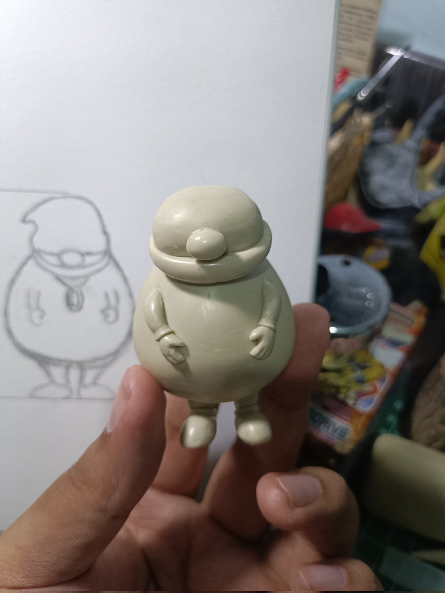 13abaDell's tweet photo. Almost done with the #sculpting, this #gnome just missing his hat and I'm about to make one. 

#arttoy #clay #clayart https://t.co/BuZ73yUCNa