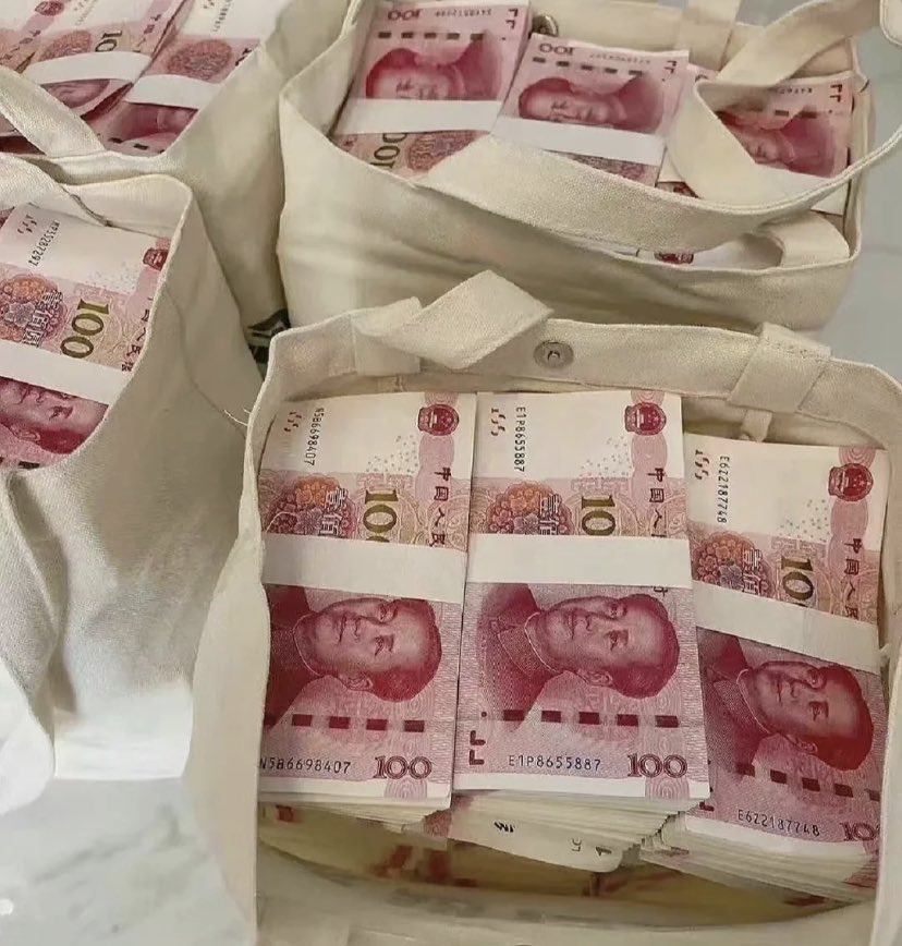 BTCETHBC's tweet image. #Bitcoin #ETH #BTC #crypto #Dogecoin May you be addicted to money while you are young.