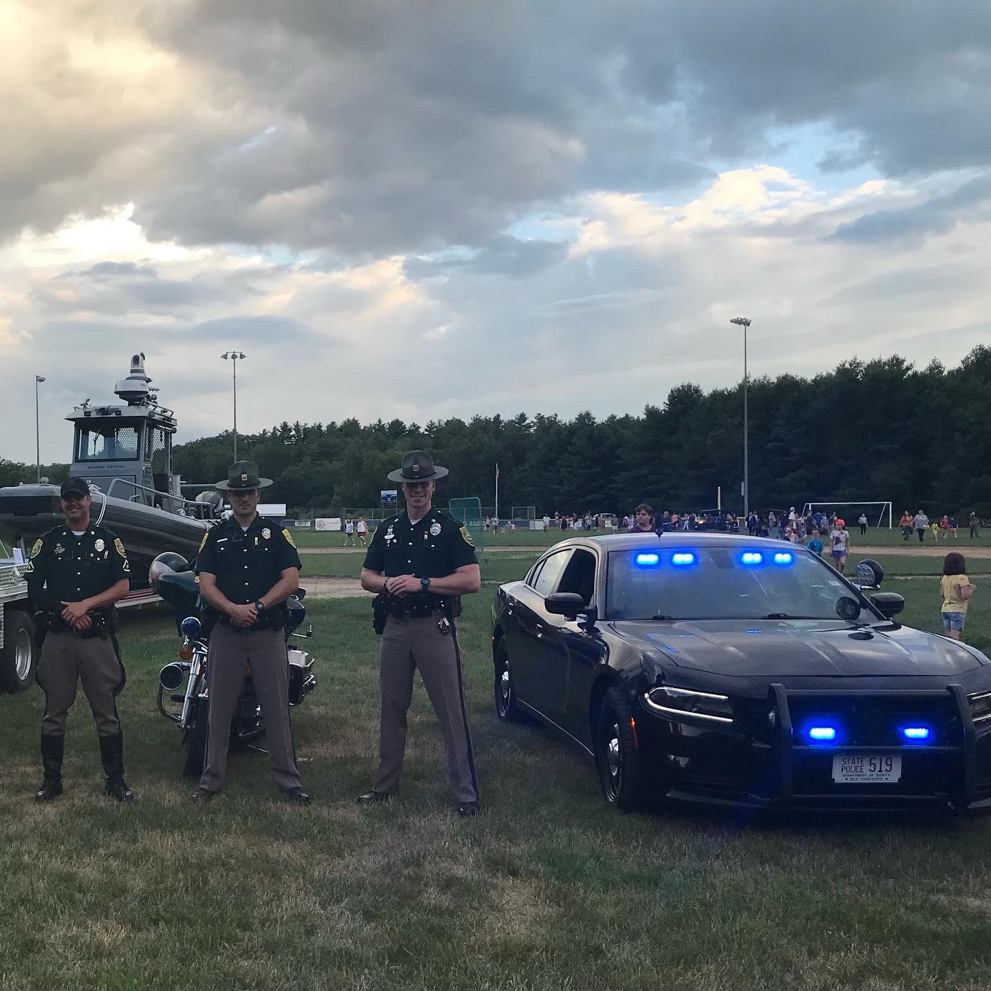 New Hampshire State Police Nh Statepolice Twitter