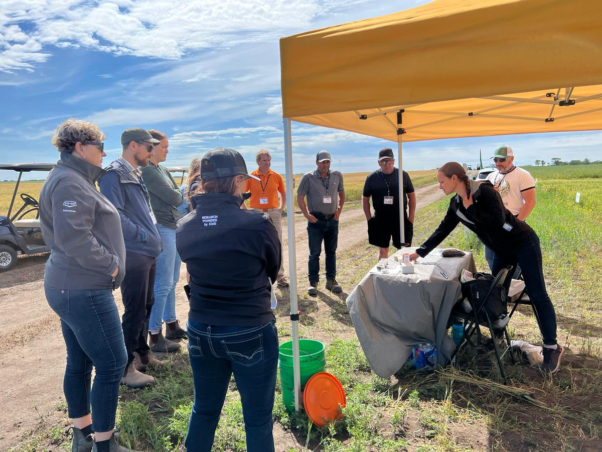 Our next stop at #FFEintheField is at Lucent BioSciences station to talk about soil health and sequestering carbon.

Today's presentation focuses on efficiency in feeding soil microbiomes and delivering nutrients!
