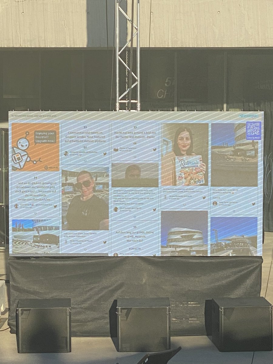 #smnstr wer wollte ein Foto von der Twitter-Wall?