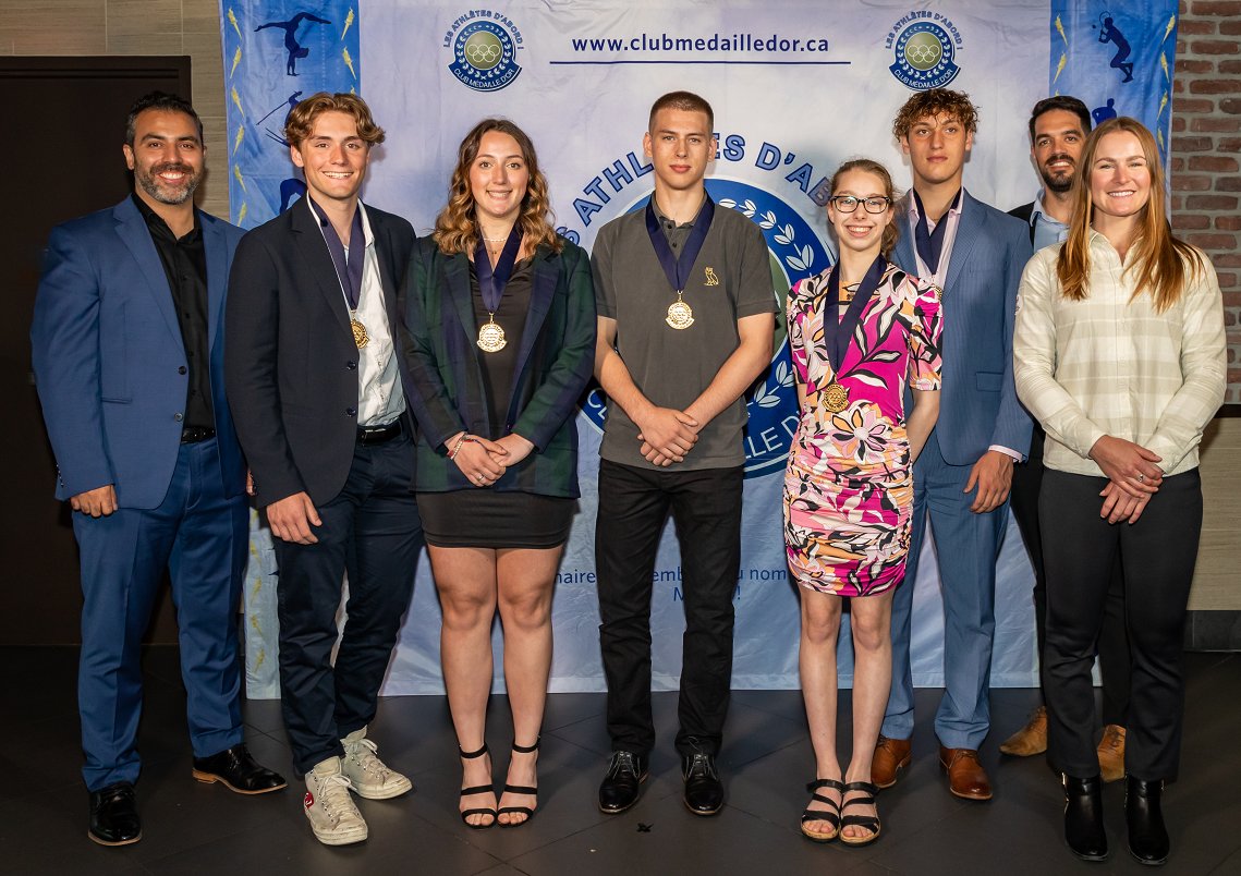 Deux postes sont à combler au CA du Club de la médaille d'or. - mailchi.mp/clubmedailledo…