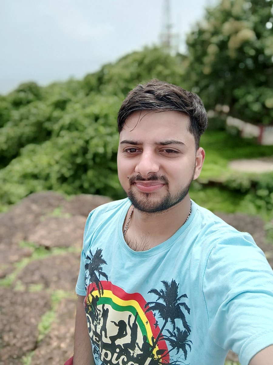 imvikaskohli's tweet photo. Aguada Fort, Candolim Area North Goa India | Vikas Kohli Trending Photography 📸 ❣️💖

#AguadaFort #candolim #Goa #goavibes #goatrip #goalife #goabeach #GoaFort #GoaLove #goavibes #goodvibes #VikasKohli #photosoftheday #throwback #tripdiaries #goadiaries 🌴 #scooty #scootyride 🛵 https://t.co/7KTxkYze32
