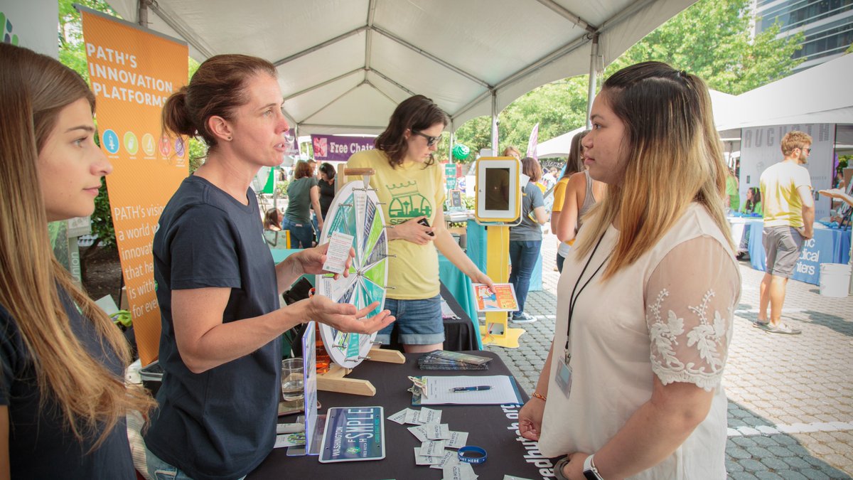 fredhutch's tweet photo. South Lake Union Block Party is back! Join us for this free event on Friday, August 5th with free music, food trucks, community booths and more! #SLUBP #FredHutch https://t.co/29zR8v8S4x