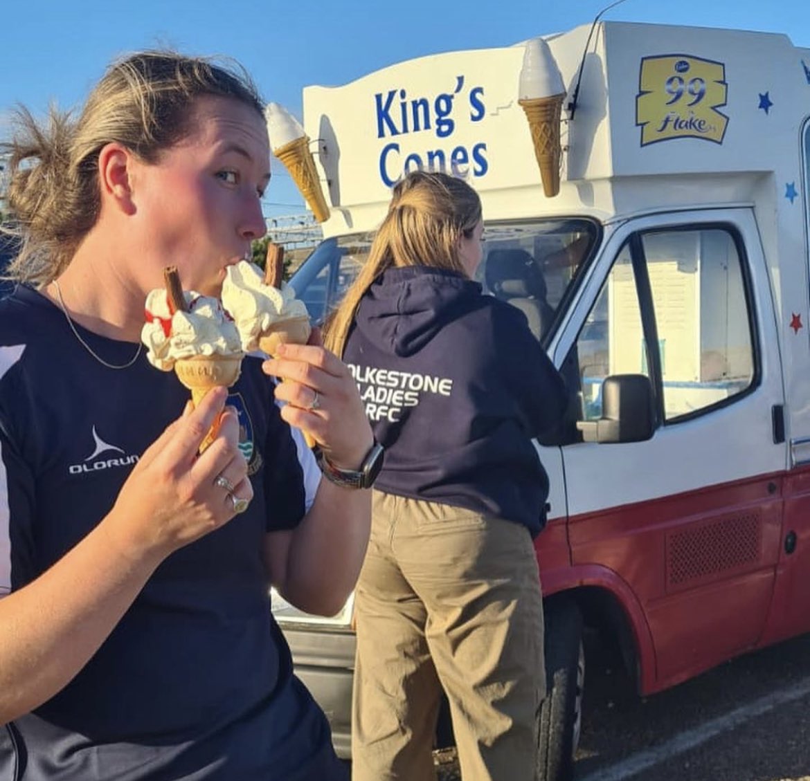 Our captain enjoying an ice cream during last nights training 🍦 #folkestoneladiesRFC #folkestone #rugby #womensrugby #Preseason