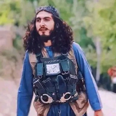 lylasafy's tweet photo. په نننی بریدکی۔۔
دغه خورکی اوځوان ورورک شهیدان سول ۔
الله ج دی شهادت ددواړو فی سبیل الله قبول اومقبول وګرځوی۔ https://t.co/Q9Fxn83Qci