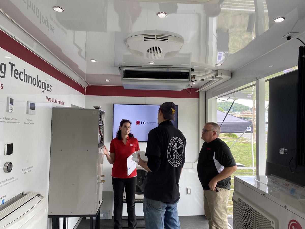 LGHVACUSA's tweet photo. Today, we brought our Residential Roadshow to Cumberland MD, where we were joined by Aircon Engineering and their customers to showcase LG’s leading-edge residential HVAC solutions. Thank you to Beth Emerick, Aircon and LG’s Raelynn Warner! #LGRoadshow https://t.co/T7SQfkp0Wb