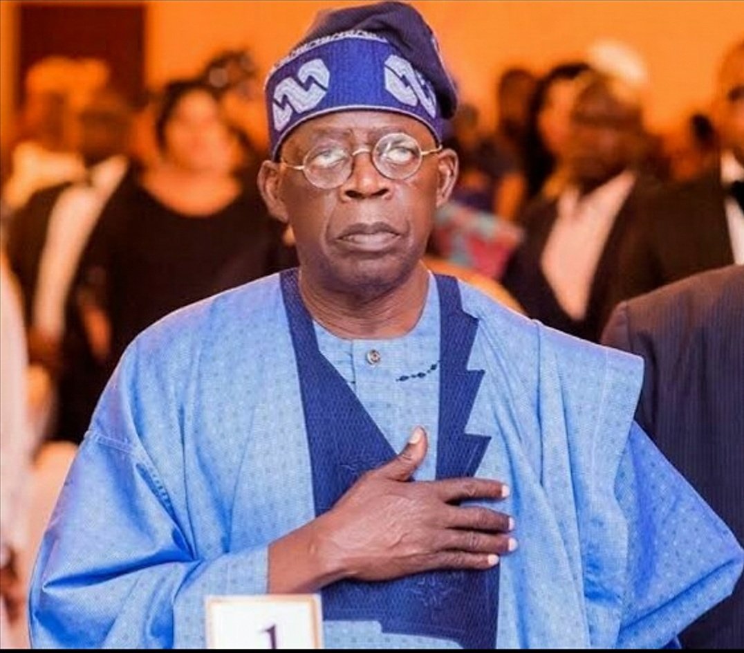 lex_Teflondon's tweet image. If you still support Bola Tinubu and the APC after this revelation by David hundeyin, and you see the confirmation by the minister of finance but you still support them, may God punish you and this buhari government miraculously... You must be very stupid indeed😡