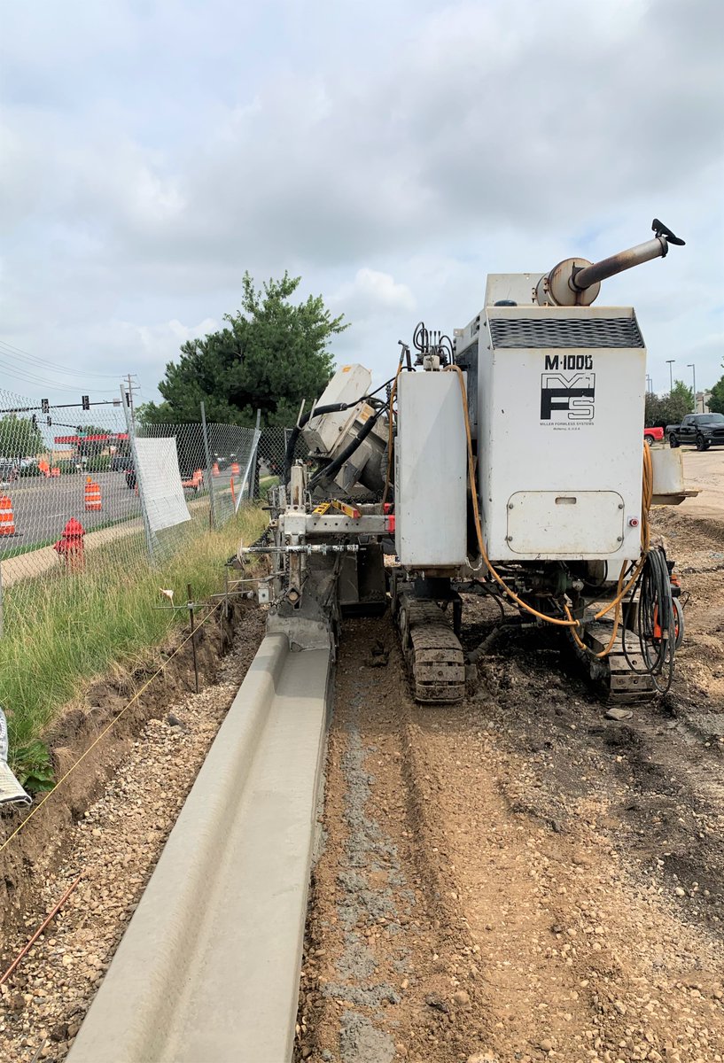 MillerFormless's tweet photo. A new @AspenDental is coming to McHenry, IL! Our fantastic customer, Trinity Construction, is using a #MillerFormless M-1000 paver to place 2,300 LF of curb at the site. 

Looking for high-performing #concrete paving solutions? Let’s talk: https://t.co/I3csY9dYSR https://t.co/7Ae3uWpmDi
