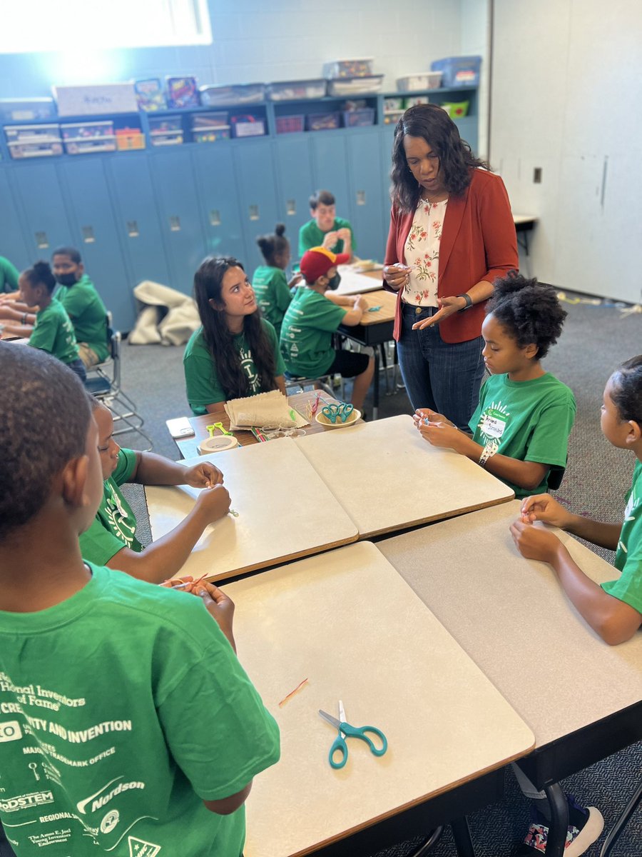 How exciting to have Maria Thorpe and Ellen Servetnick from @MyNAWCAD present to our <a href="/CampInvention/">Camp Invention</a> students at Wade Elementary today. We even got to see the helmet they designed for Tom Cruise and #TopGun! #futureengineers <a href="/ccps/">Charles County Public Schools</a> @CCPS_STEM <a href="/wmiller_prin/">William Miller</a> <a href="/CTECharles/">CTE Charles County</a>