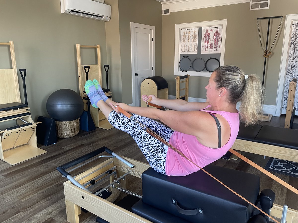 PHPilates1620's tweet photo. One of the benefits of a boutique studio is creating personal relationships with clients. Each session is catered towards you and your pilates goals. #classicalpilates #powerhousepilates #plymouthma #southshorema #womanownedsmallbusiness #boutiquepilatesstudio #pilatesgoals https://t.co/pHcObesq9x