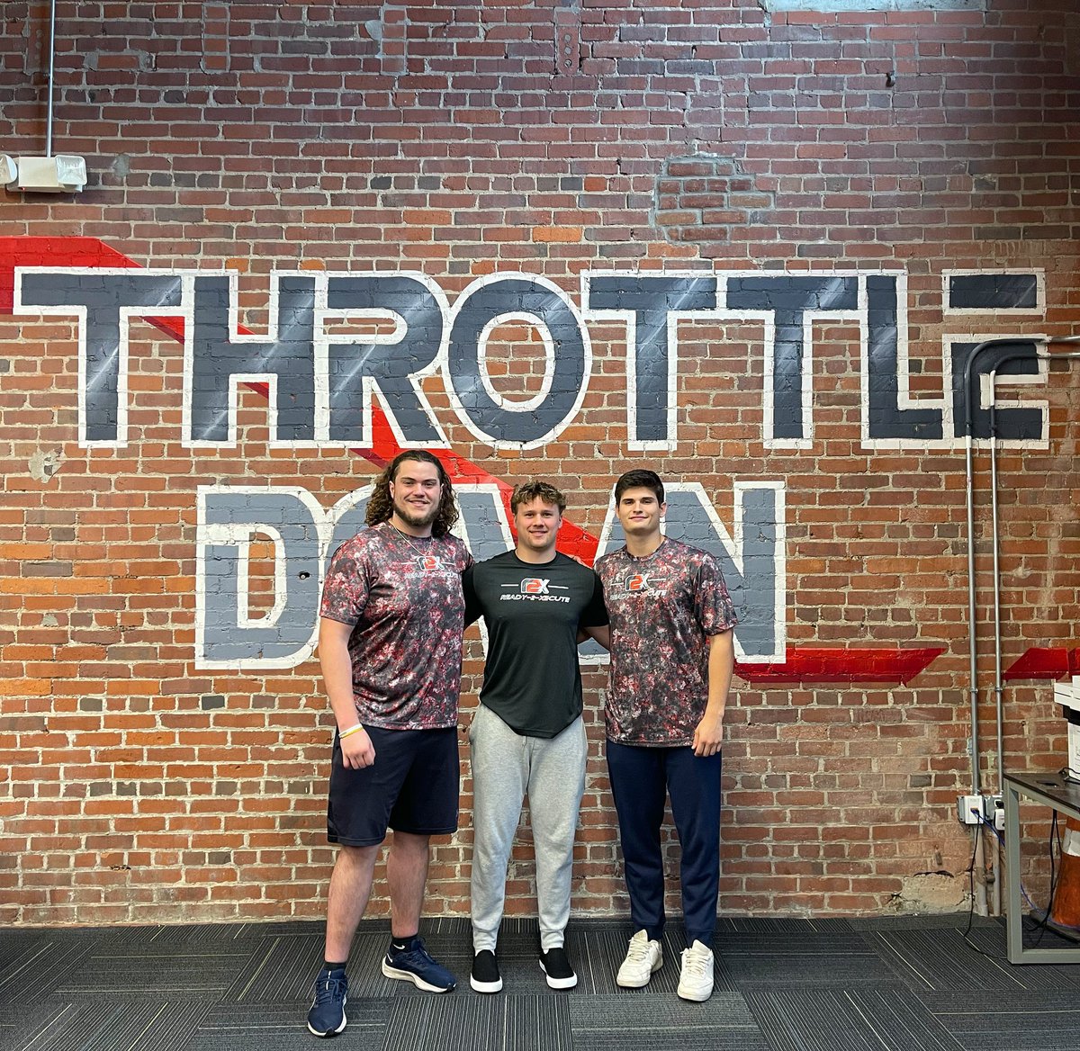 Good luck to our interns at Butler University, it was great having you guys apart of our team!

#throttledown #Ready2Xecute #R2X #logistics #supplychain #naptown #indy