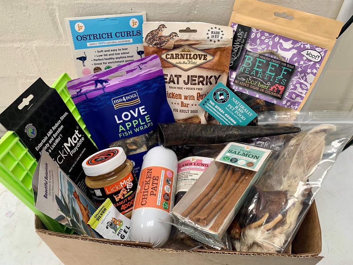 PetNaturally's tweet image. On Thursday 11th August, Naturally Raw Pet Food will celebrate its 4th Birthday 🎂 
We’re celebrating 4 years in business with some fantastic treats for both you and your pets, pop across to our Facebook &amp;amp; Instagram pages to get in on the freebies!
#discounts #raffle #freebies